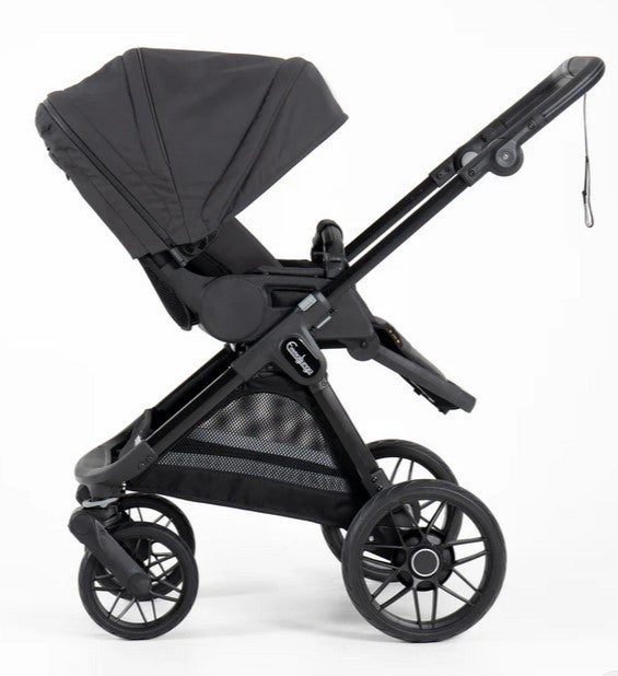 Emmaljunga yhdistelm&auml;vaunut Sento Pro URBAN Flat+-istuimella